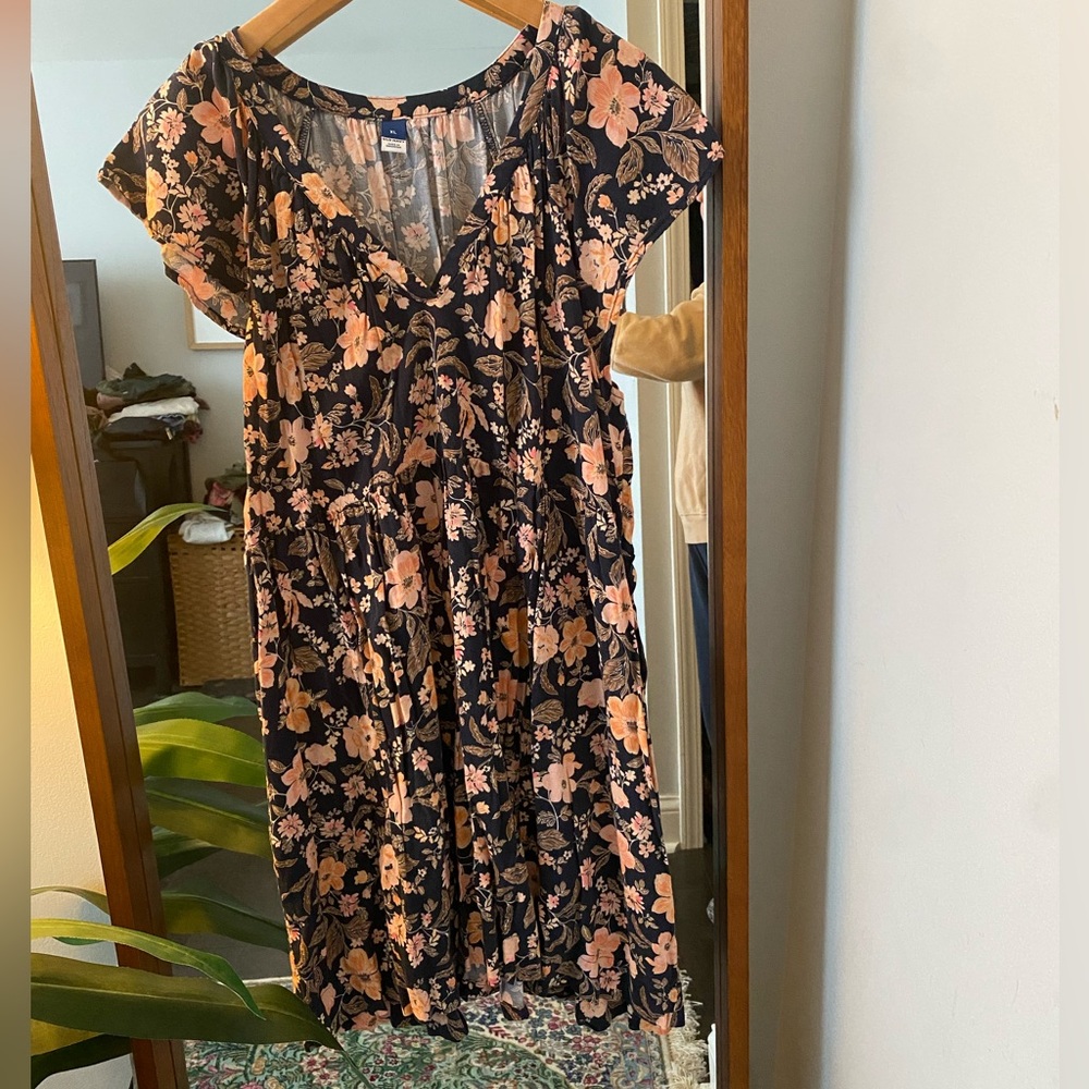 Old Navy Size XL Navy and Pink Floral Print Dress